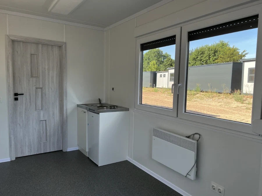 Wohncontainer 6,00 x 2,44 m mit Küchenzeile, WC und Dusche €4.120,00